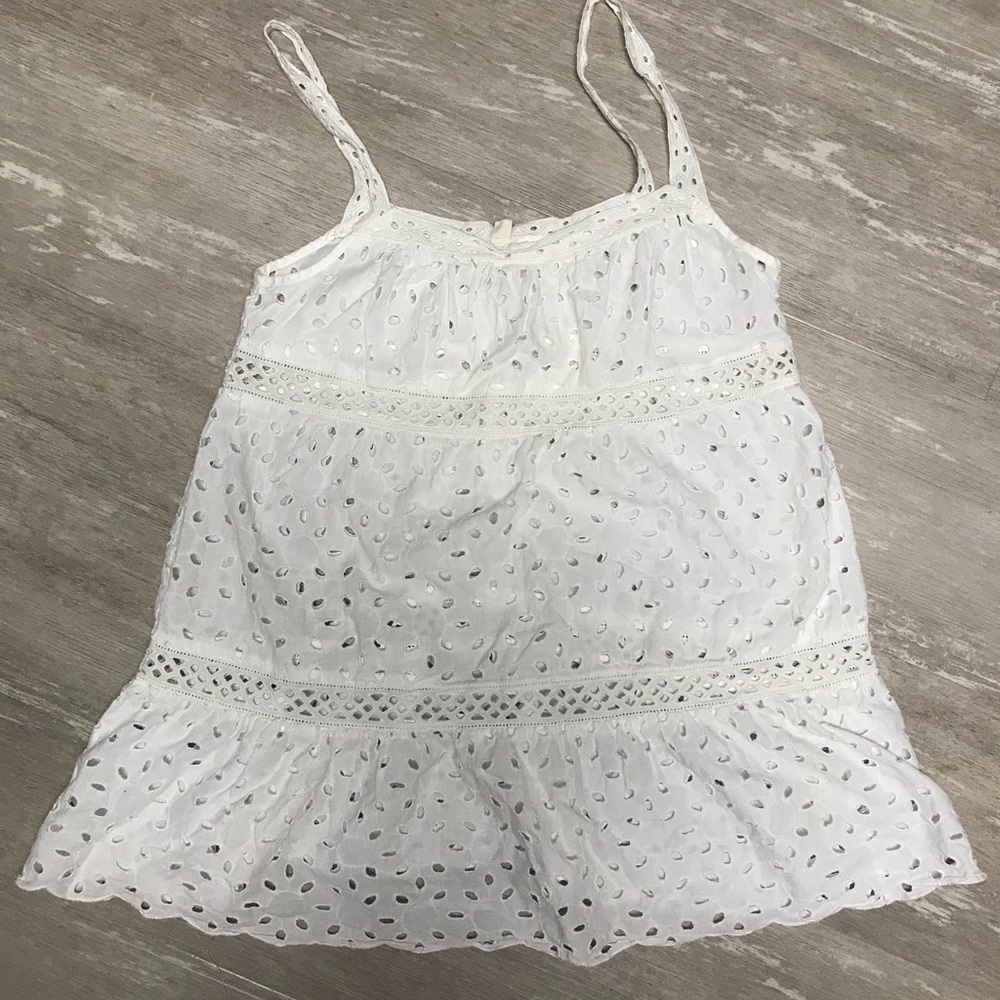 American Eagle Lace Top